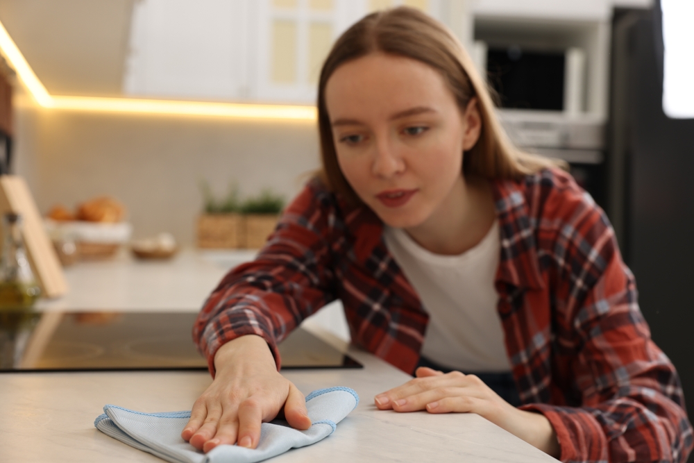 arbeitsplatte reinigen